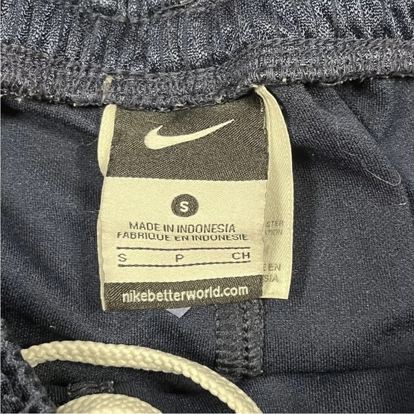 University Of Arizona Nike Mens Size S Shorts Running Gym Activewear Training - Picture 7 of 10